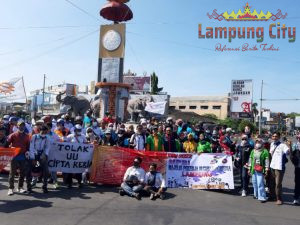 Ratusan Mahasiswa dan MPBI Gelar Aksi Demonstrasi