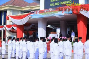 Bupati Winarti Pimpinan Inspektur Upacara HUT RI Ke-77