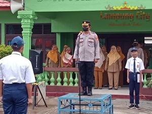 Jadi IRUP di SMPN 9 Tubaba, Kabag OPS Polres Tubaba Polda Lampung Ajak Siswa-Siswi Tertib Lalulintas