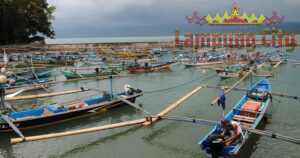 Pemkab Pesisir Barat, Harap Pemerintah Pusat Bangunkan Pelabuhan Kuala Stabas dan Kita Jawa