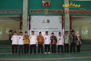 Pj. Gubernur Lampung Kukuhkan Pimpinan BAZNAS Provinsi Lampung Periode 2024-2027