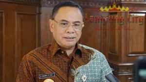 Bupati Sudewo Jadi Sorotan Usai Ribuan Warga Pati Gelar Aksi Protes