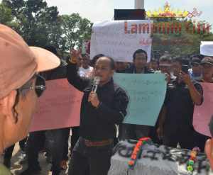 Sejarah, Ratusan Wartawan Demo Pemkab Tulangbawang, Akibat Kebijakan Kadis Kominfo