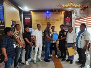 Tim FWTB Laporkan Dugaan Korupsi Sejumlah OPD Ke Kejari Tulang Bawang