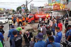 Respons Cepat Banjir Bandar Lampung: Wali Kota Turun Lapangan, Infrastruktur dan Tata Ruang Dievaluasi