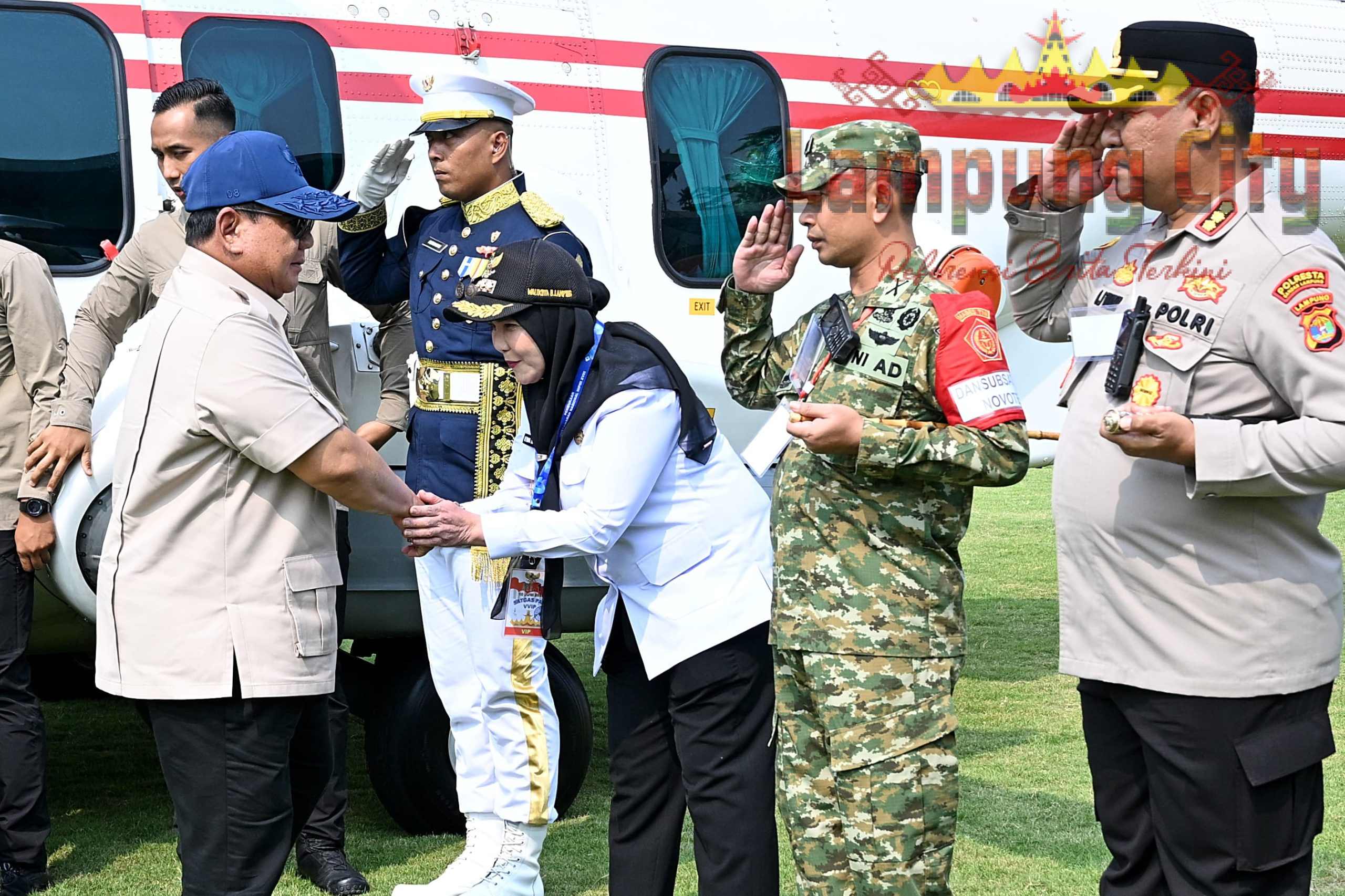 Walikota Bunda Eva Sambut, Kedatangan Presiden Prabowo