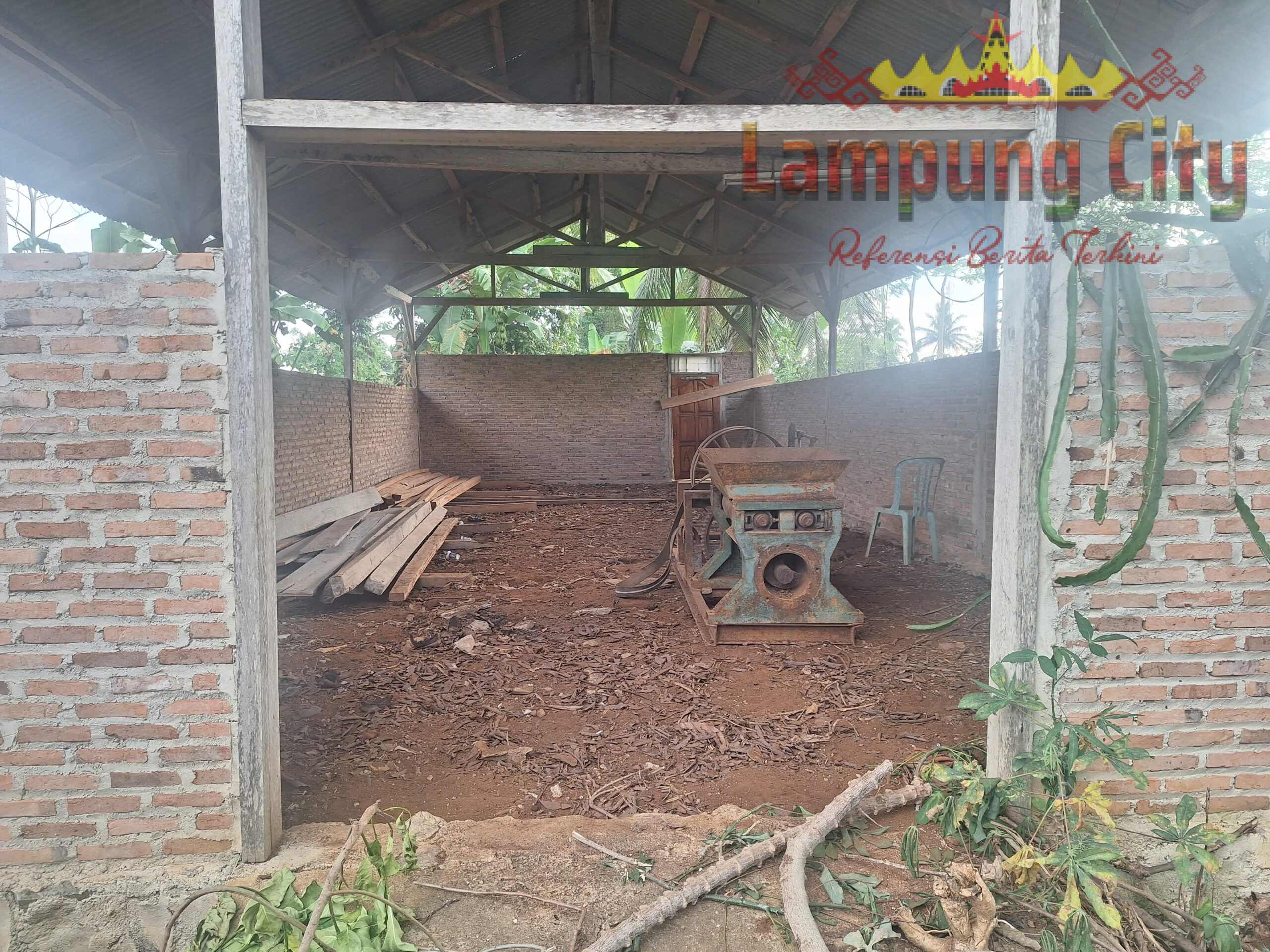 Mesin Hibah pekon Way Jaha Berpindah Tempat, Perbedaan Keterangan Memicu Dugaan Ada yang Tak Beres