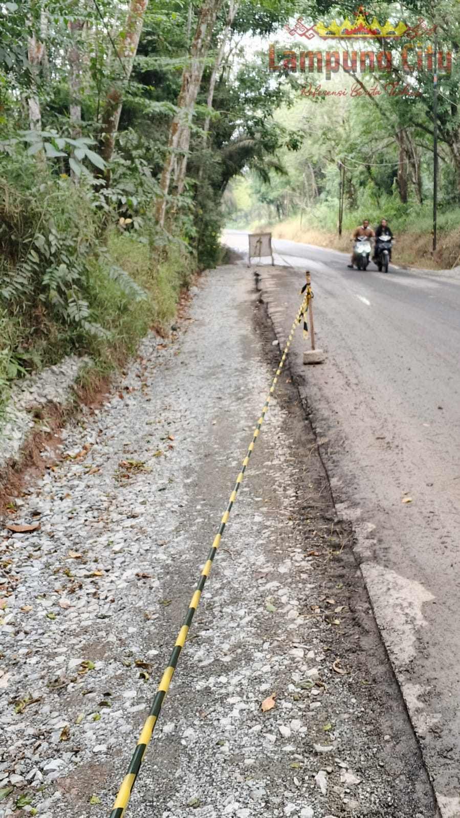 Perbaikan Jalan Bujung Tenuk–Penumangan Disambut Baik Masyarakat, Jadi Penghubung Strategis Tulang Bawang dan Tulang Bawang Barat