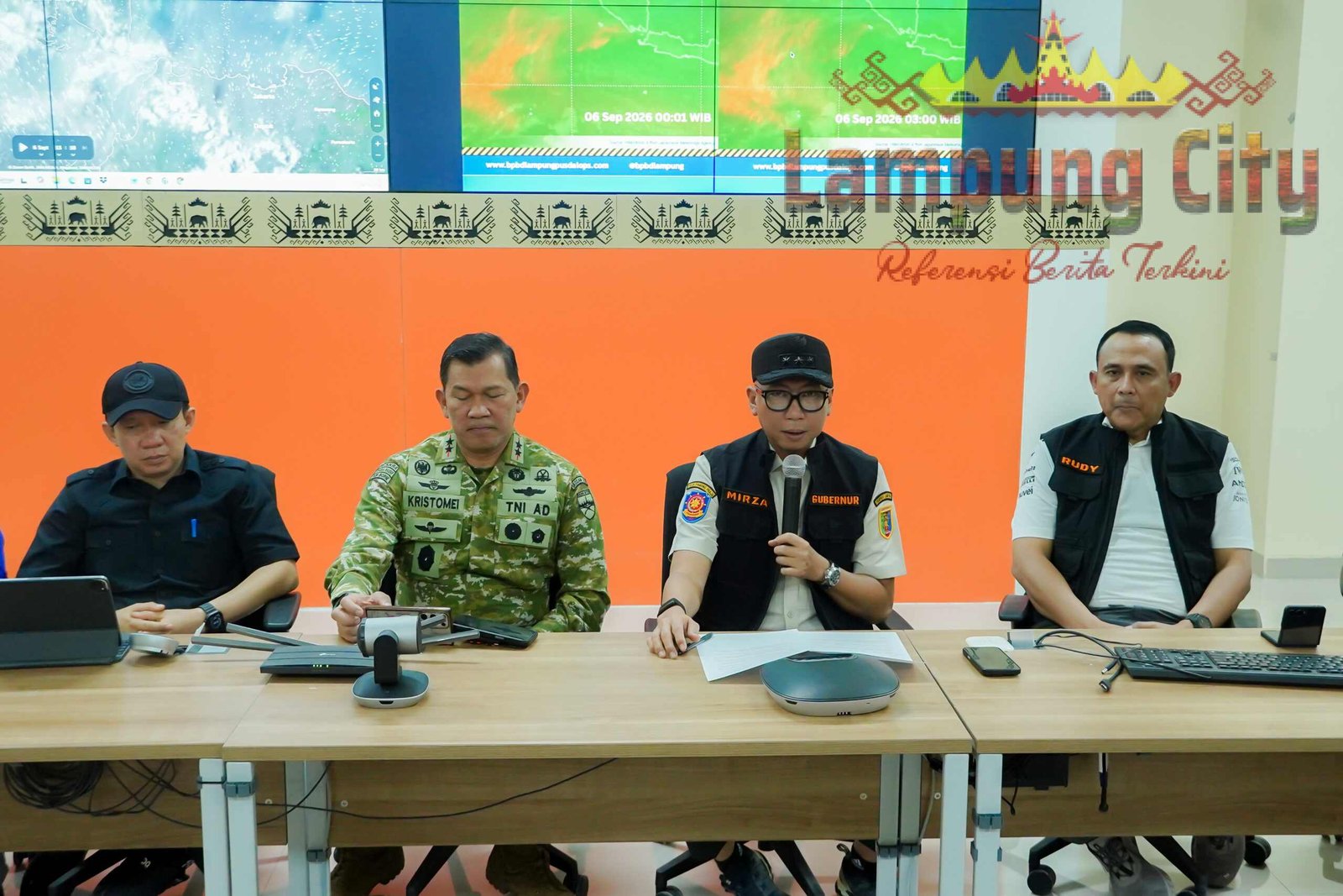 Gubernur Lampung Imbau Mastarakat Waspada Pasca Erupsi Gunung Anak Krakatau
